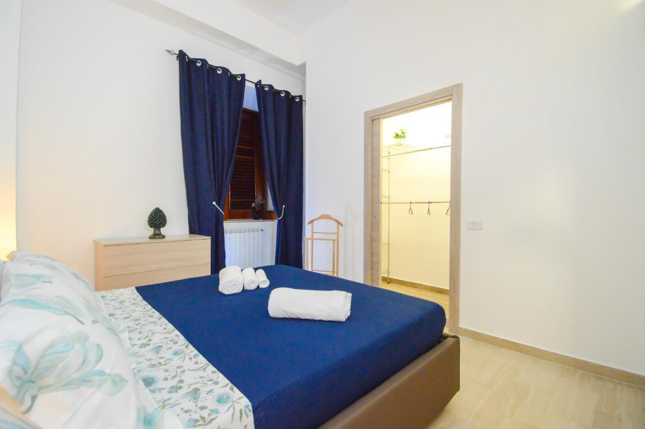 Spiaggia 270 M - Appartamento In Centro Con Cortile Джоїоза-Мареа Екстер'єр фото